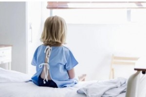 Hepatite misteriosa leva dezenas de crianças a hospitais na...